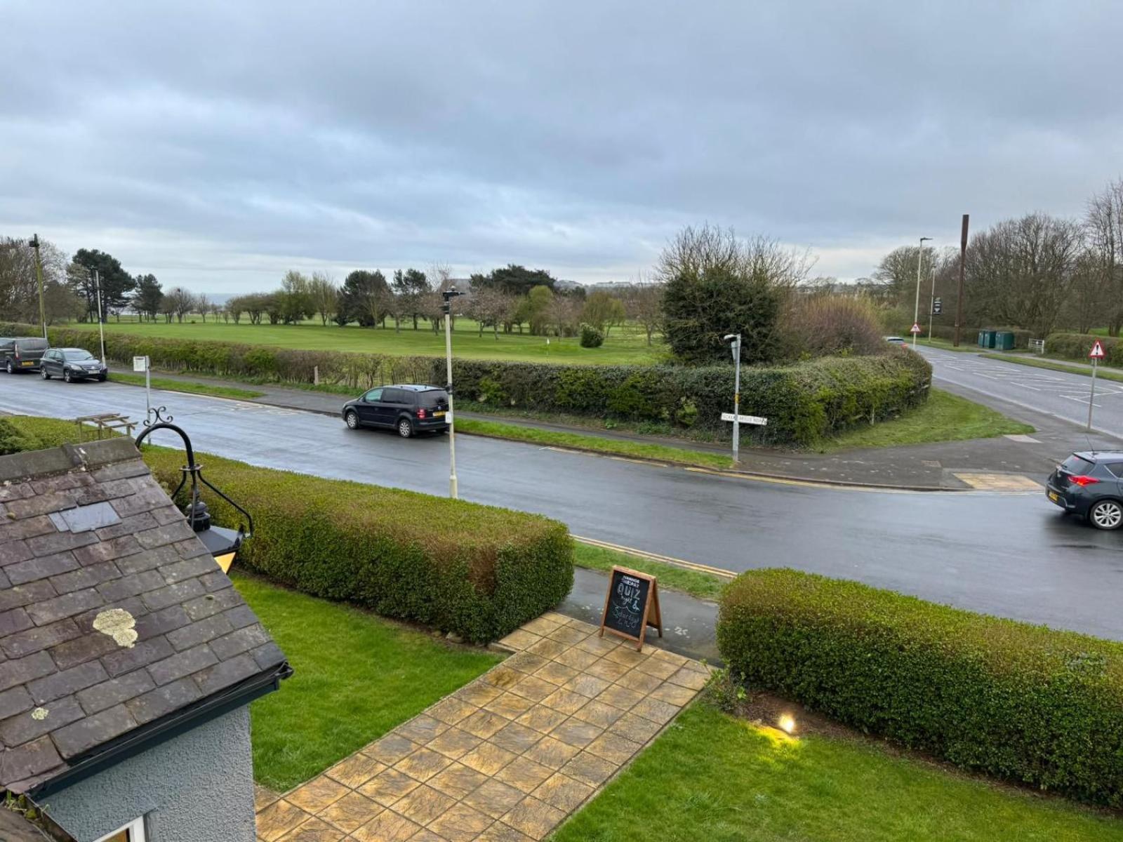 Ivanhoe Hotel Scalby  ภายนอก รูปภาพ